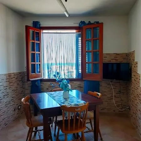 Marettimo La Casa Sulla Spiaggia Exterior photo